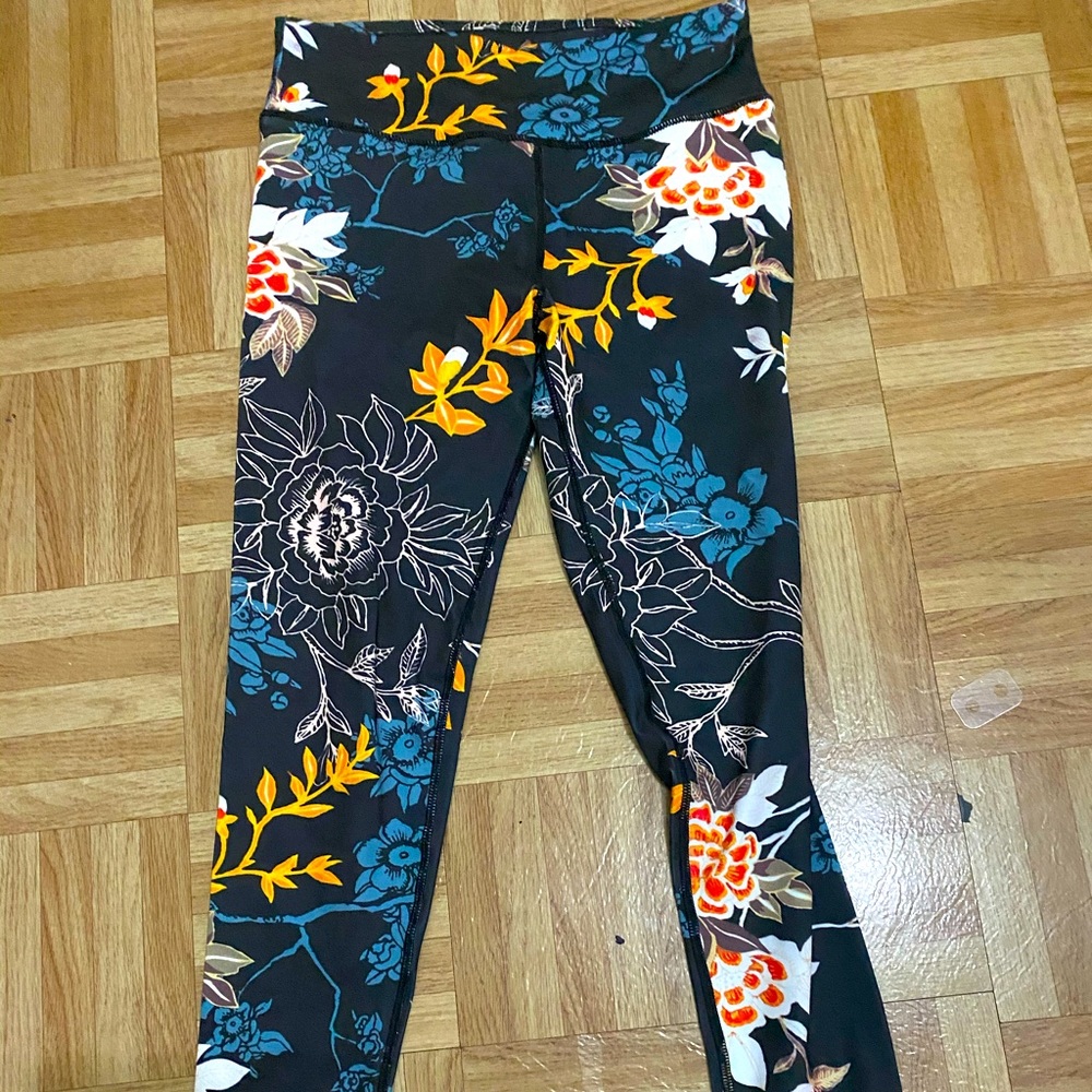 Fashion nova leggings